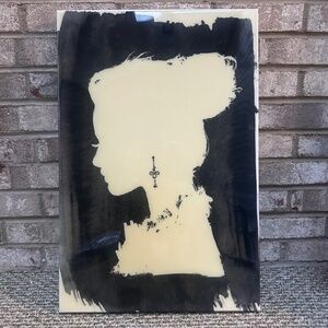 NEW Oliver Gal Beaute Silhouette Wall Art - 16 x 24"